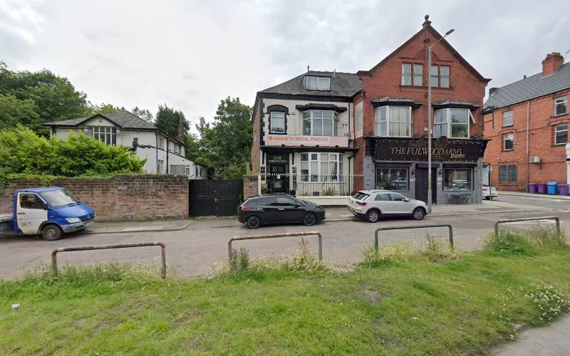 Thomas D - Dental clinic in Liverpool