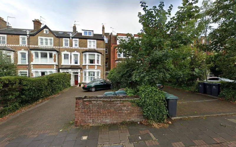 M Y Dental Order Ltd - Dentist in London