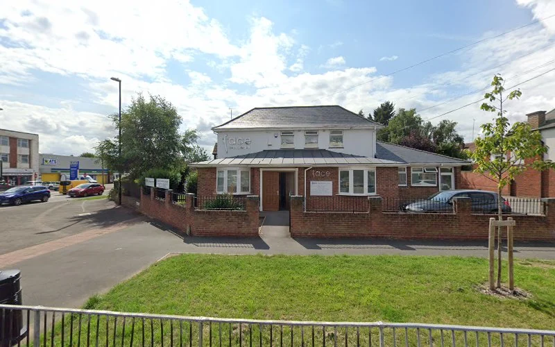 Dr R Osman - Cheylesmore Dental Practice - Dentist in Coventry