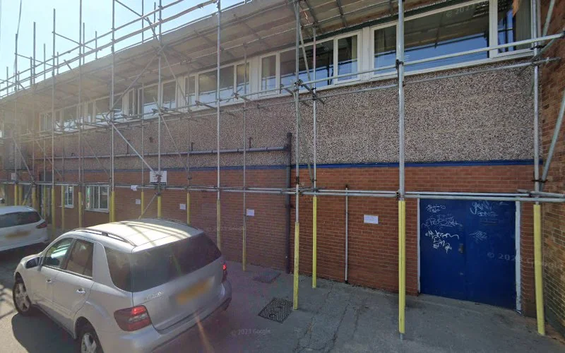 Hannar Hanson & Associates - Dentist in Leeds