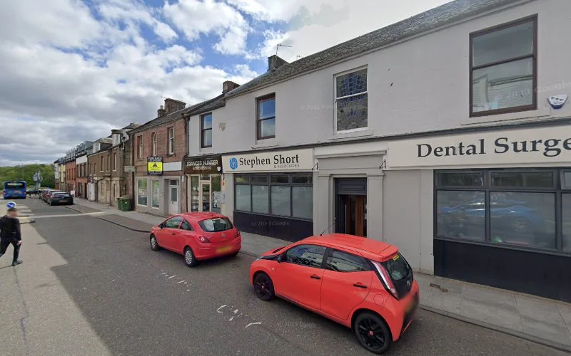 Short and Associates Dental Practice - Dental clinic in Alloa