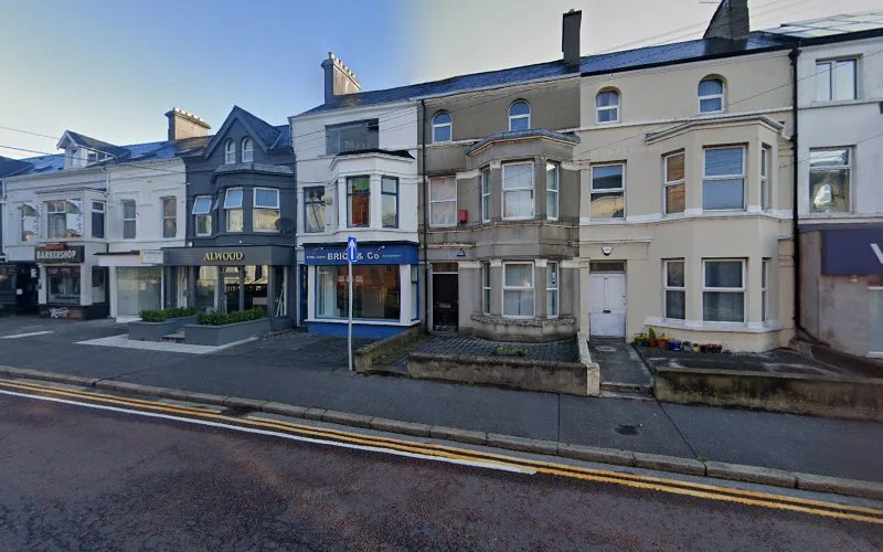 Veighey R J G - Dental clinic in Bangor