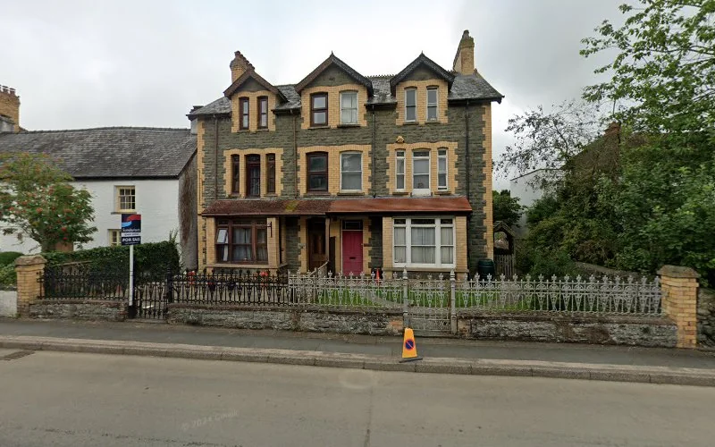 Griffiths S E A - Dental clinic in Builth Wells