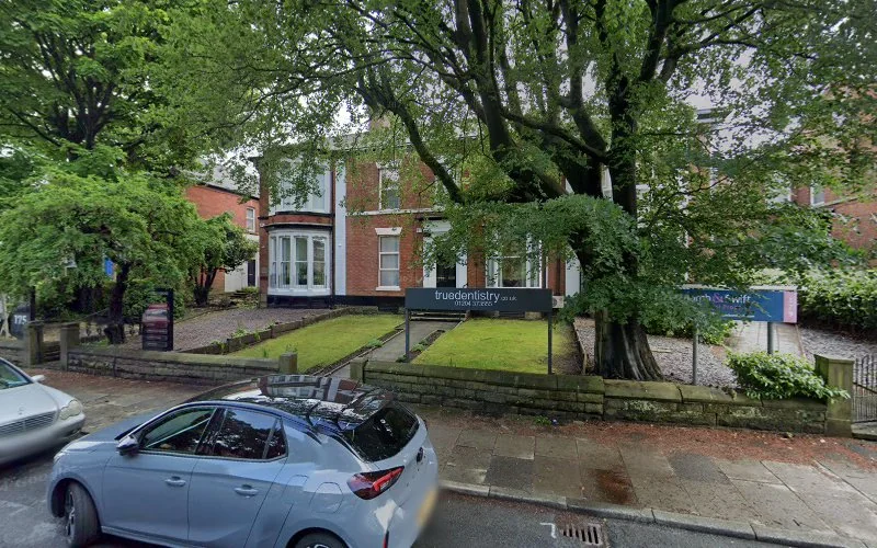 Dr Mayank Morar - Dentist in Bolton