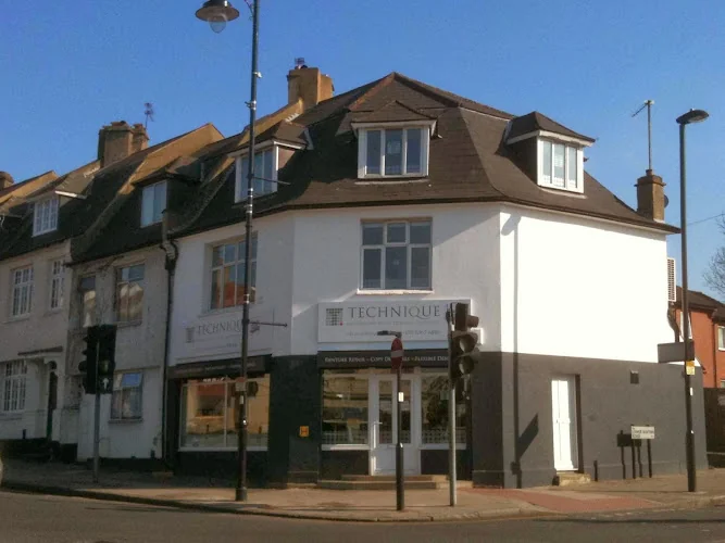 Technique Dental Laboratory - Denture Care Centre in London