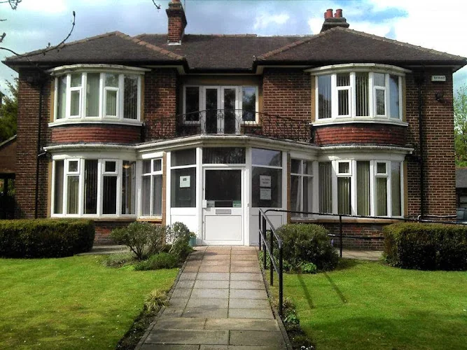 Burton Croft Dental Care - Dental clinic in Leeds