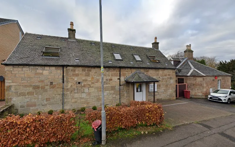 Burnbank Road Dental Practice - Dental clinic in Hamilton