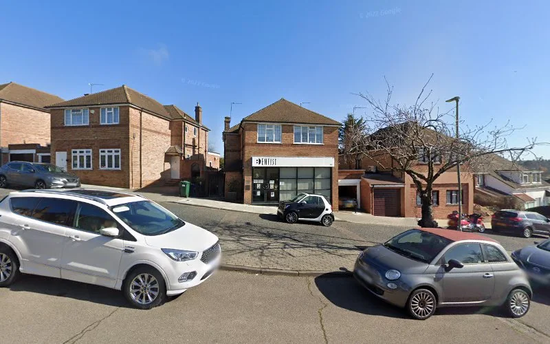 The Dentist - Dental clinic in London