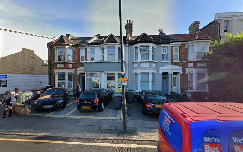 Philip Lane Practice - Doctor in London