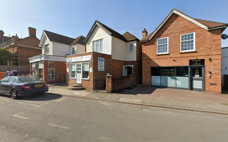 Waters L - Dental clinic in Maidenhead