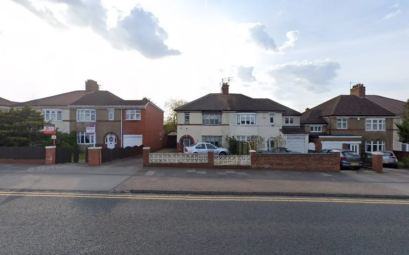 Dr.Eassun Cosmetic and Implant Dentistry - Dental clinic in Sunderland