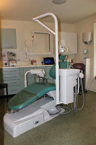 Berry Lane Dental Surgery - Dentist in Preston
