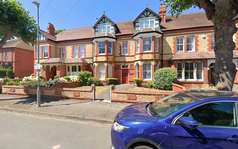 Alison Frain - Dental clinic in Worcester