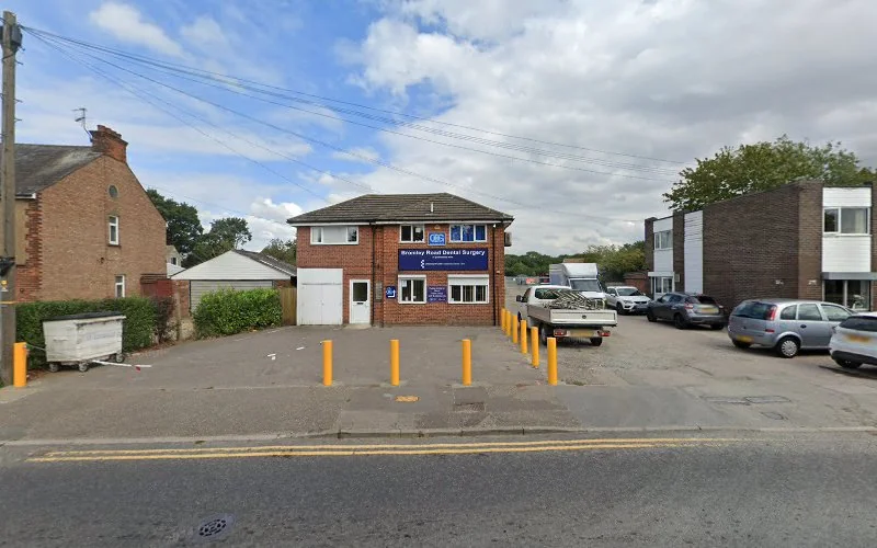 Susanna Mathew - Dentist in Colchester