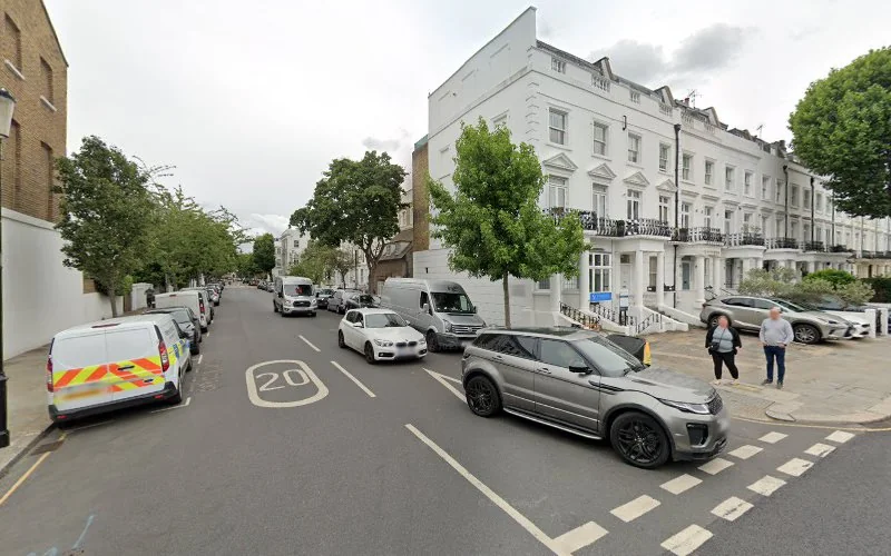 Dr Stuart Kilner - Dental Aesthetics & Implants - Dental clinic in London