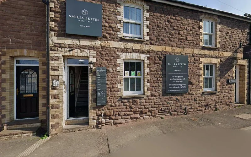 Latcham D - Dental clinic in Abergavenny