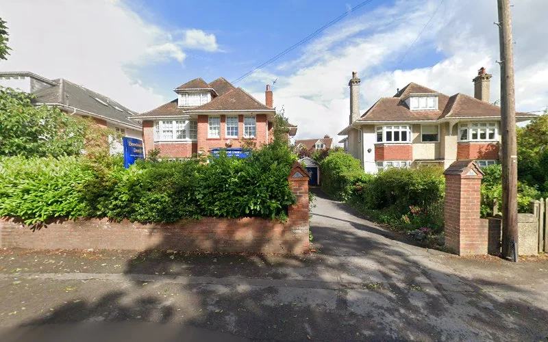 Inman a E - Dental clinic in Bournemouth