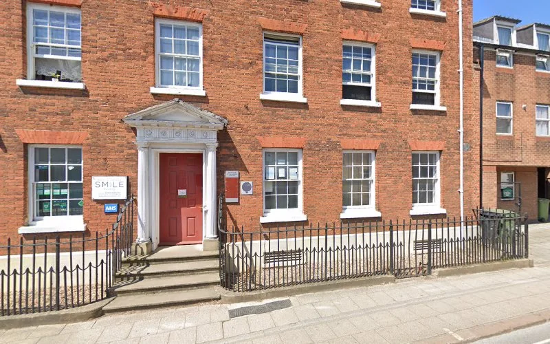 Majid Dr - Dental clinic in Dereham