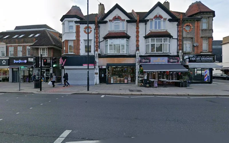 Dr Fang Dental Practice - Dental clinic in London