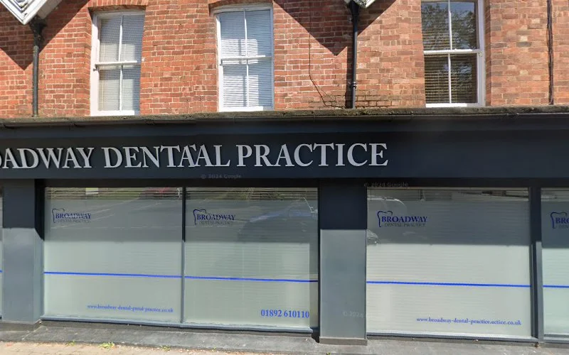 Broadway Dental Practice - Dental clinic in Crowborough
