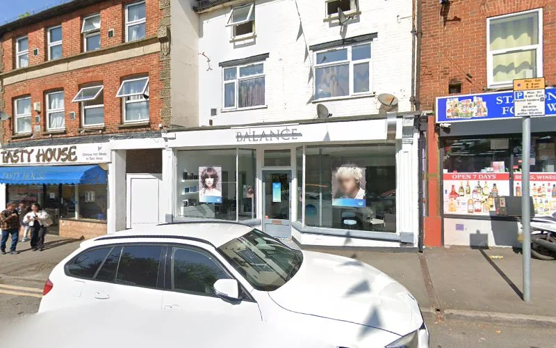 Thackrah Tim - Dental clinic in Farnham