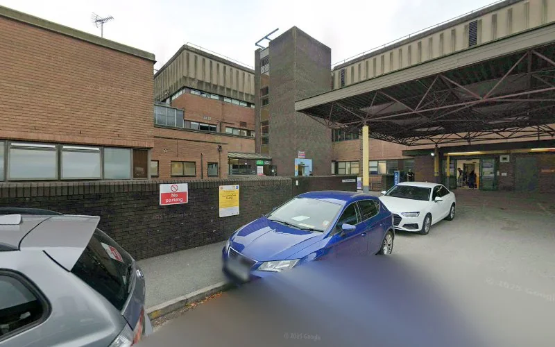 Salford Royal NHS Foundation Trust : Orthodontics - Dental clinic in Salford