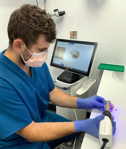 NS Denture Clinics - Dentist in Nottingham