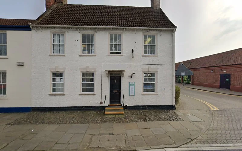 Banks L - Dental clinic in Beverley