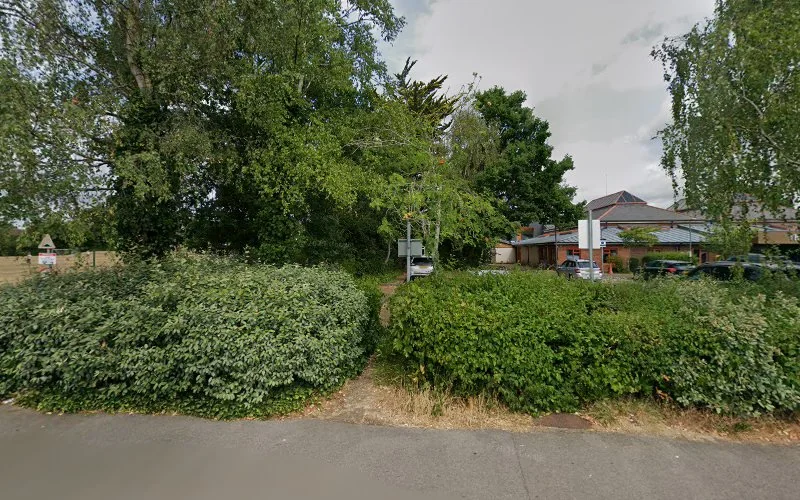 Norval Dr G - Dental clinic in Tadley