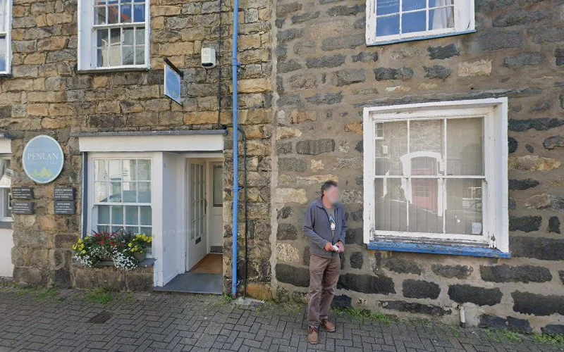 Dr Eleri Griffith - Dentist in Pwllheli