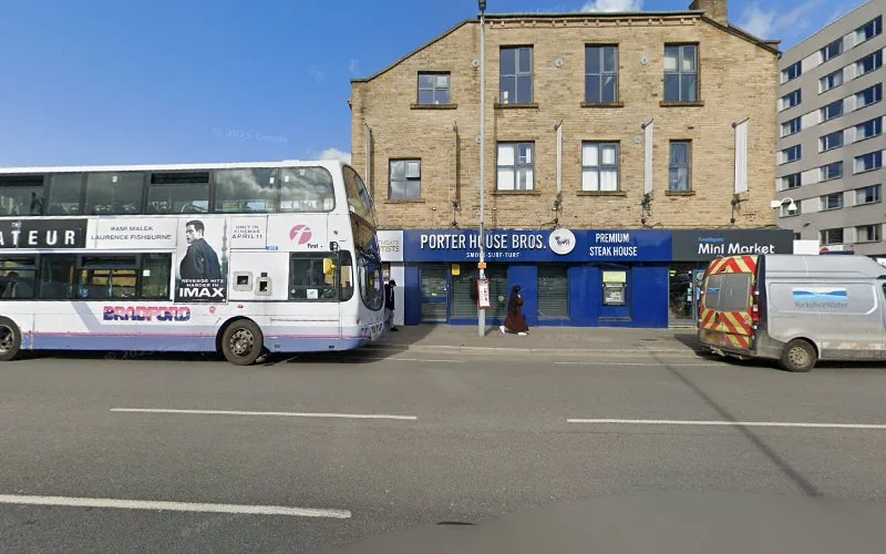 Teeth Innovation Ltd - Denture Care Centre in Bradford