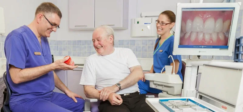 Street Lane Dental & Implant Clinic - Dental clinic in Leeds