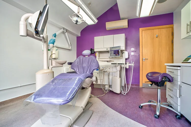 Sparkle Dental Boutique - Dentist in London