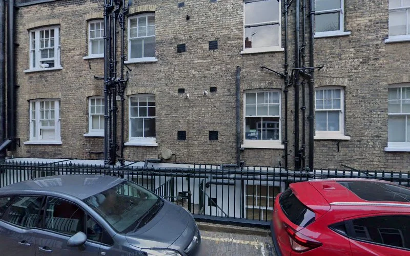 Carholme Dental Group Ltd - Dental clinic in London