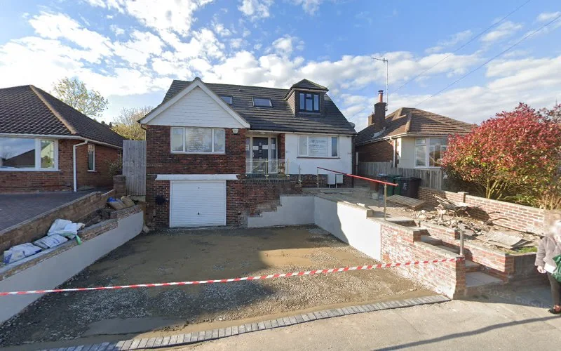 Gholami Dr M - Dental clinic in Brighton