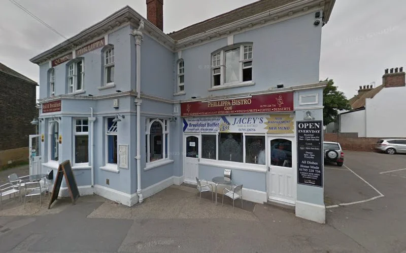 A Milton Dental Technicians - Dental clinic in Queenborough