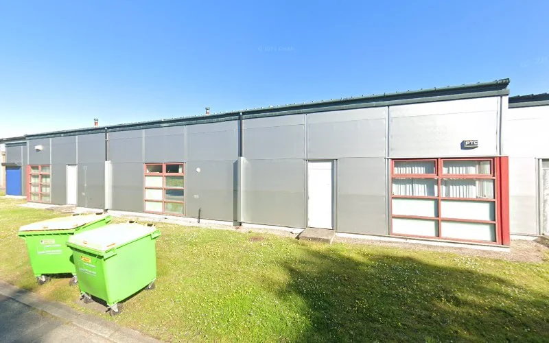 Smile Cliniq - Dental clinic in Wirral