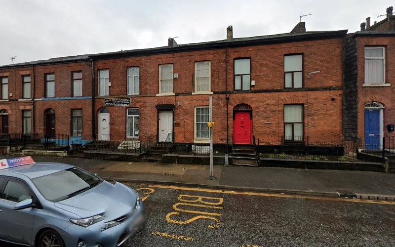 Syed Naffer - Dentist in Rochdale