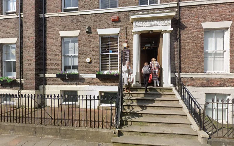 Francis Dr S - Dental clinic in Sunderland