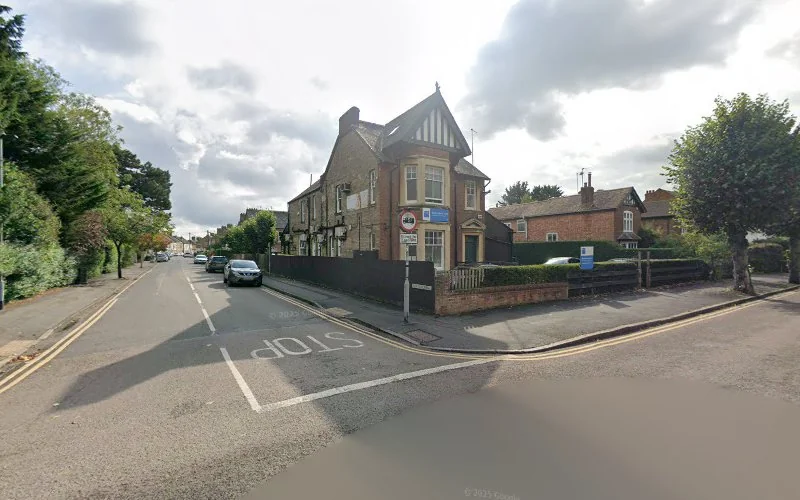 157 Dental Group - Dentist in Peterborough