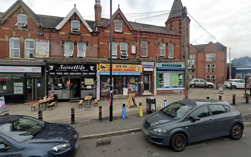 Mr A Hussain - Mr a Hussain - Dentist in Leeds