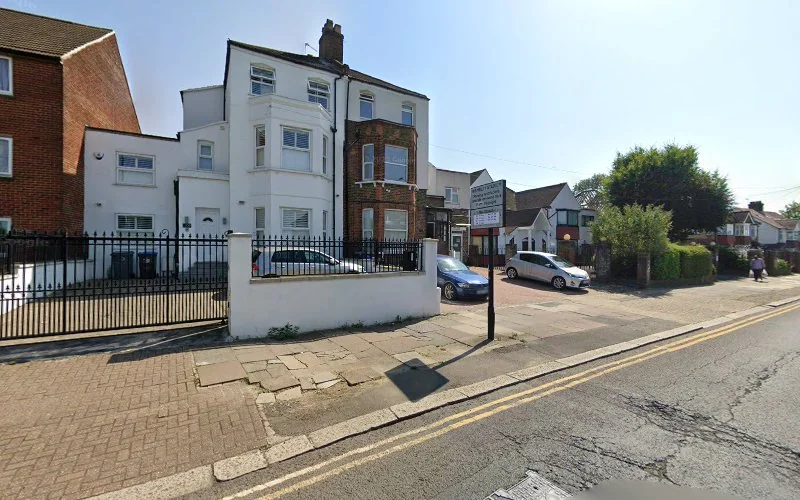 Mrs J Sritharan - Mrs J Sritharan - Dentist in Harrow