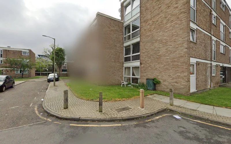 Wandsworth Primary Care Trust - Dental clinic in London