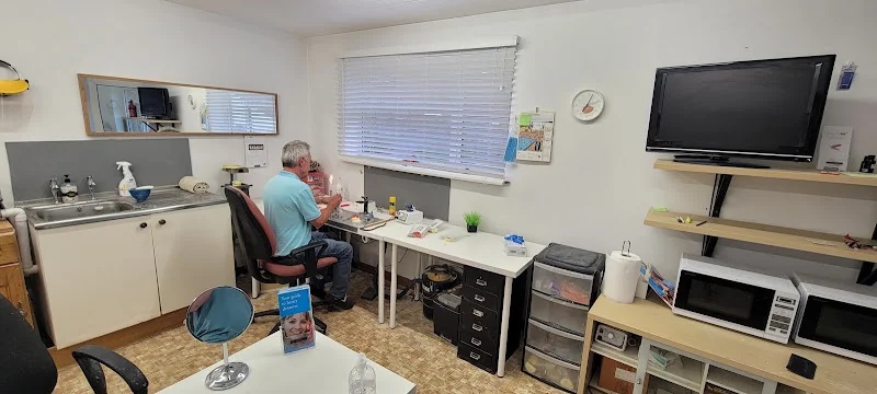 Advanced Dentures Swansea - Denture Care Centre in Swansea