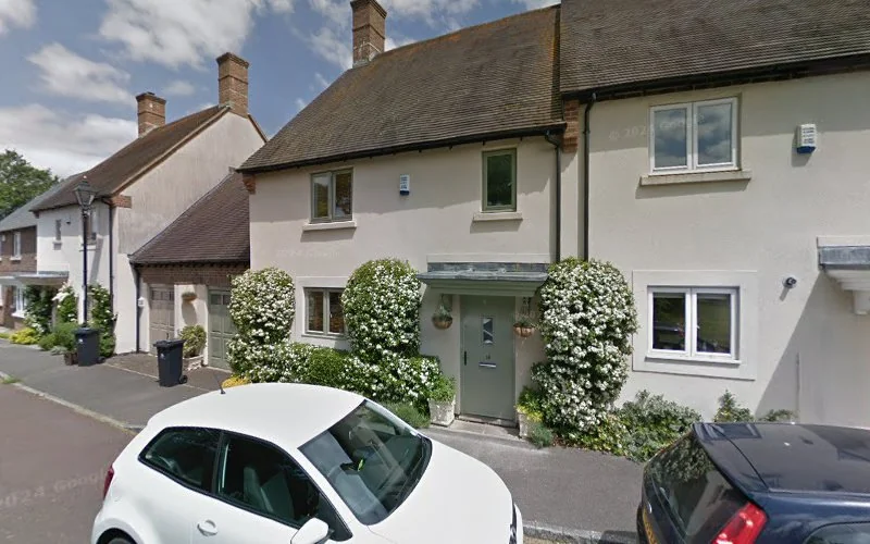 A B Ceramics - Dental clinic in Blandford Forum