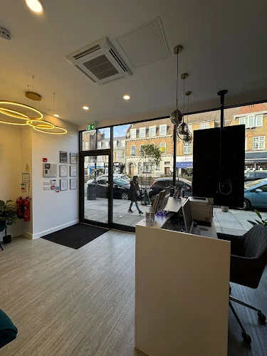 Dental Wellness MIll Hill - Dental clinic in London