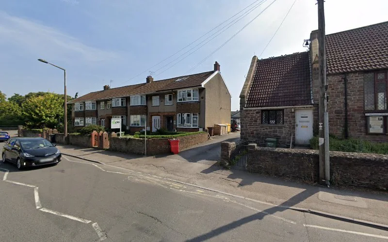 Inge H - Dental clinic in Bristol