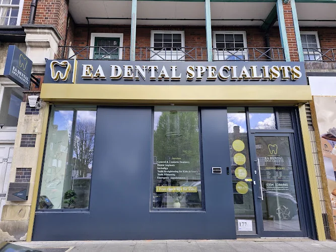 EA Dental Specialists - Dentist in Pinner