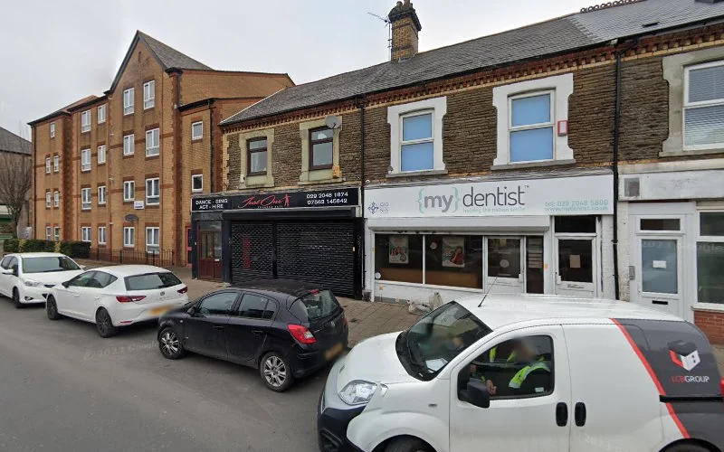 Roberts Mark - Dental clinic in Cardiff