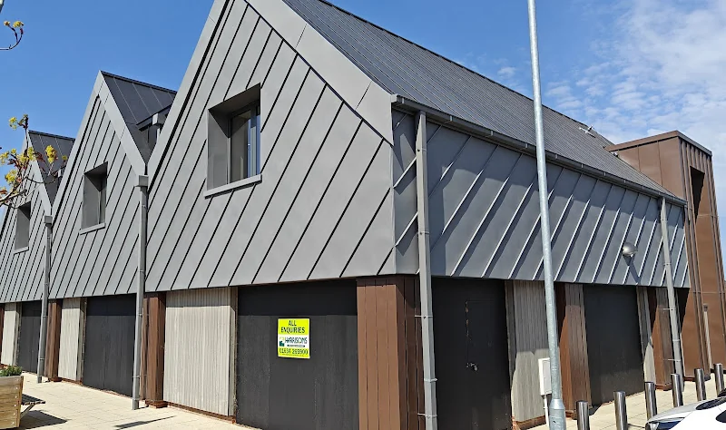 Peters Village Dental - Dentist in Rochester